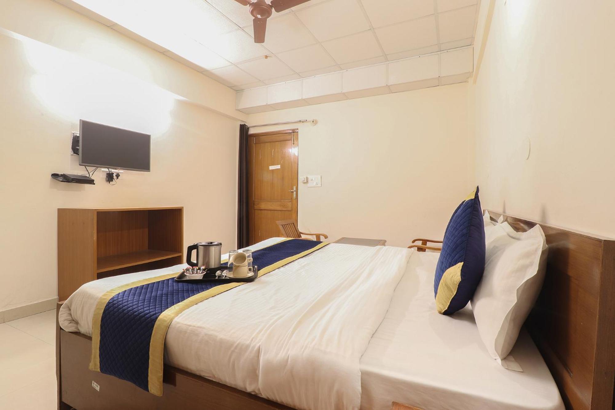 Fabhotel Avyay Дехрадун Екстериор снимка