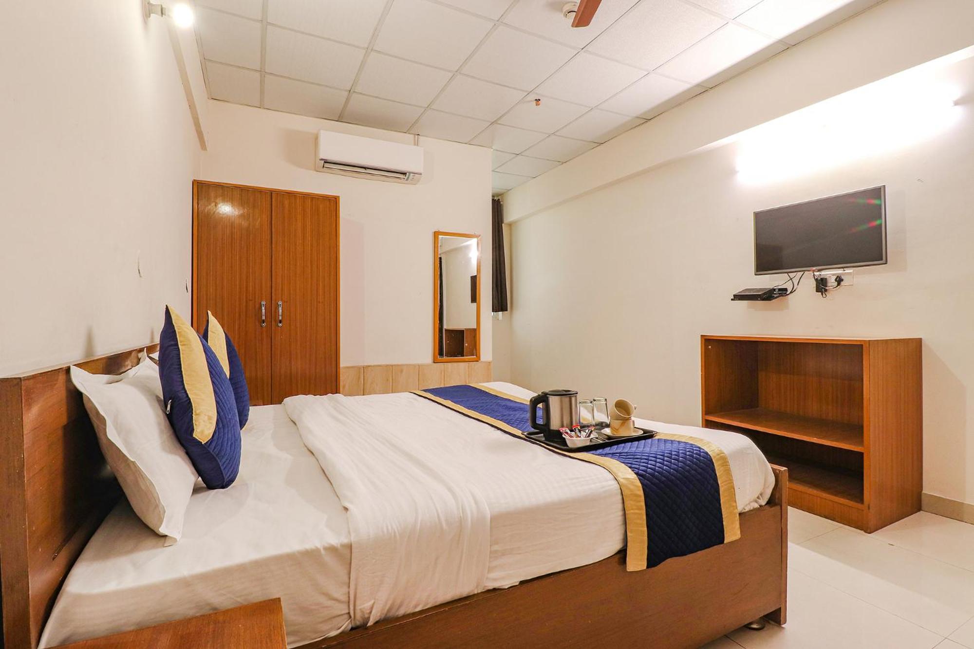 Fabhotel Avyay Дехрадун Екстериор снимка