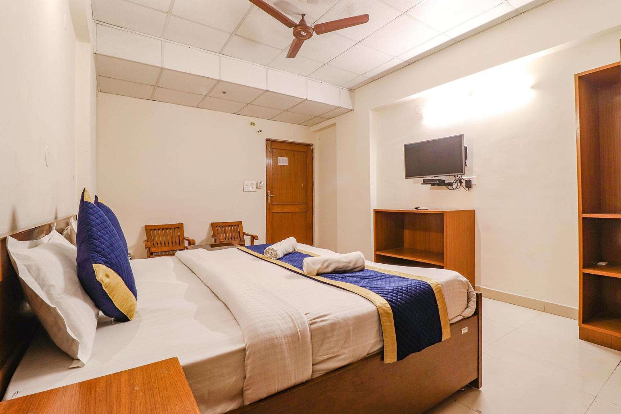 Fabhotel Avyay Дехрадун Екстериор снимка