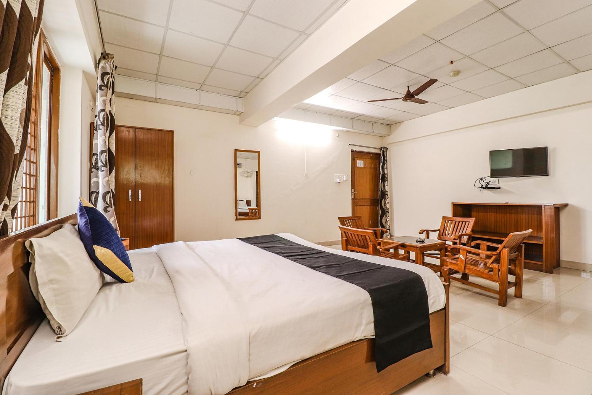 Fabhotel Avyay Дехрадун Екстериор снимка